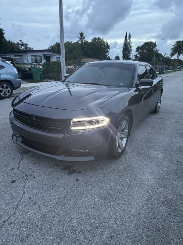 DODGE CHARGER - Imagen 2